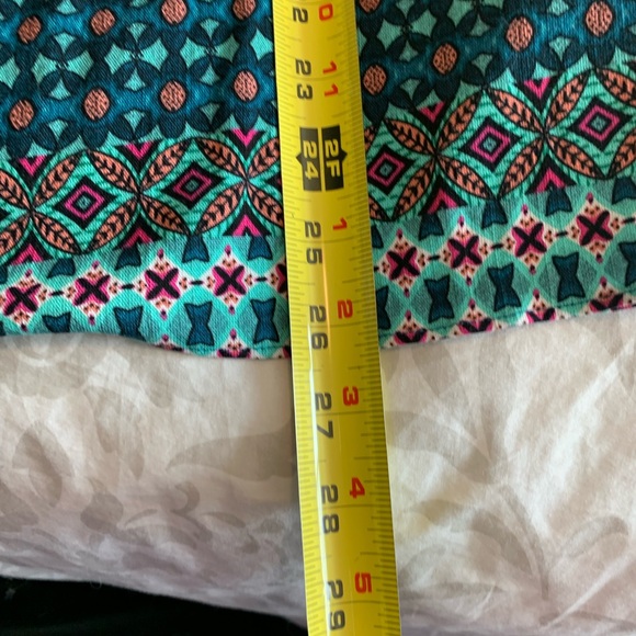 Tribal Size L top NEW WITH TAGS - Picture 12 of 16